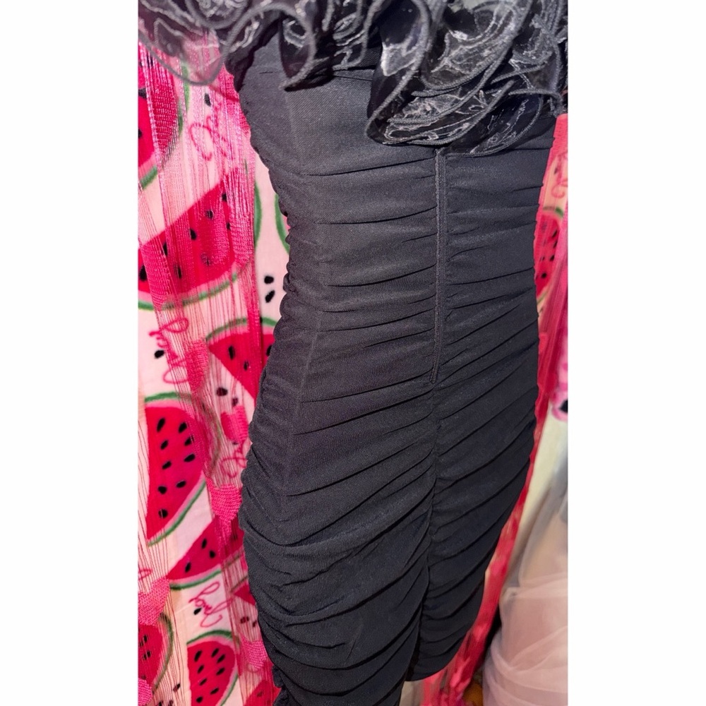 🖤 Windsor Ruched Strapless Dress - Picture 4 of 5